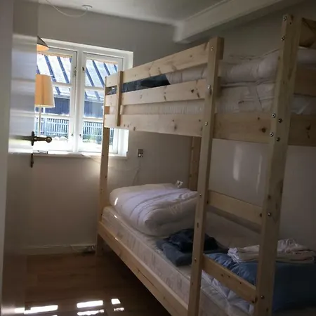 Lille Charmerende Bondehus Stege